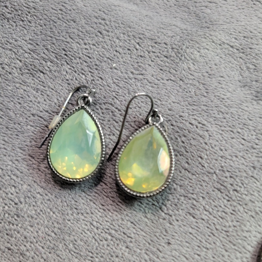Light Green Opalescent Teardrop Dangle Earring Gunmetal Tone French Hook Vintage